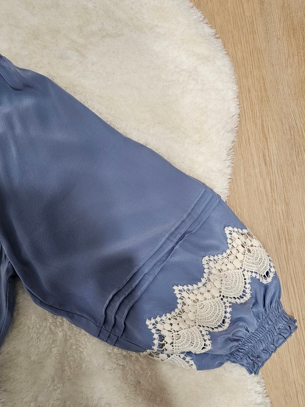 Bebe Cottagecore Lace Trim Cold Shoulder Dress Fairycore Boho Off Shoulder Blue - Picture 7 of 16